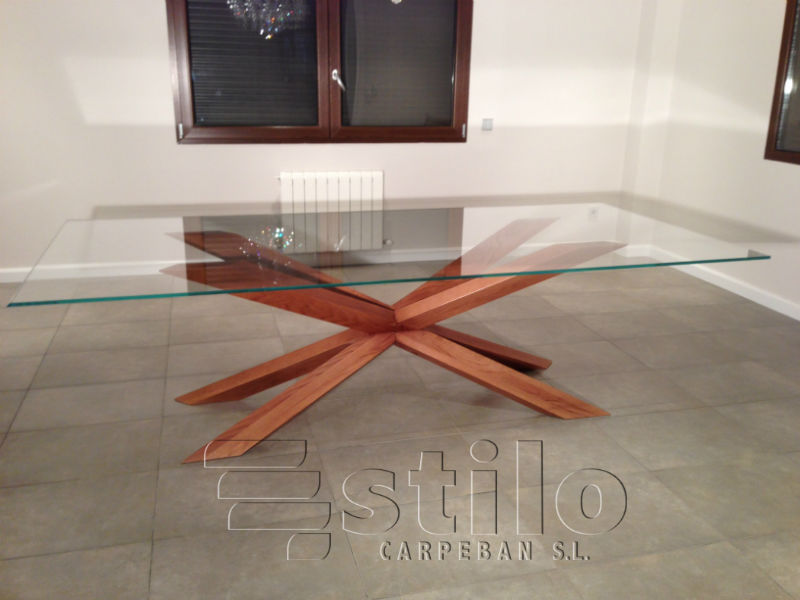 Mesa de salón realizada en madera de roble, Carpeban Stilo somos ebanistas en Salamanca